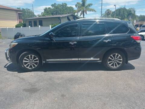 2014 Nissan Pathfinder for sale at Royal Auto Mart in Tampa FL
