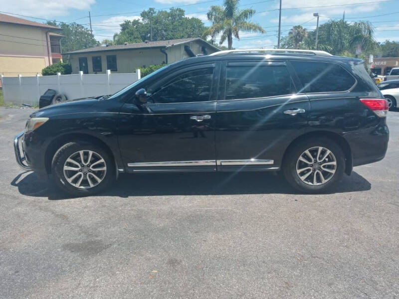 2014 Nissan Pathfinder SL