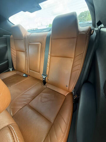 2016 Dodge Challenger SRT 392