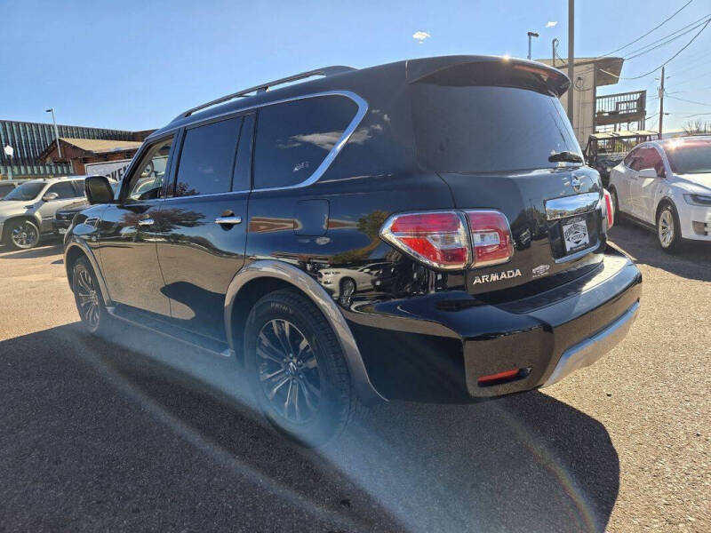 2017 Nissan Armada Platinum
