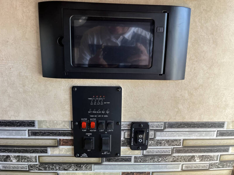 2013 Dutchmen MFG INFINITY