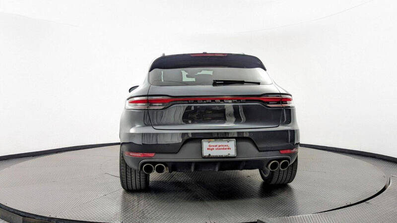 2020 Porsche Macan S