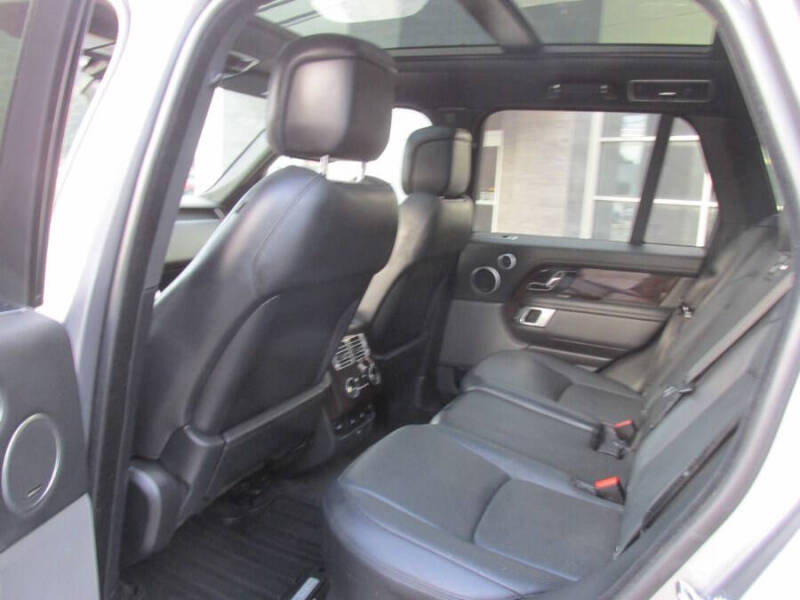 2020 Land Rover Range Rover P525 HSE
