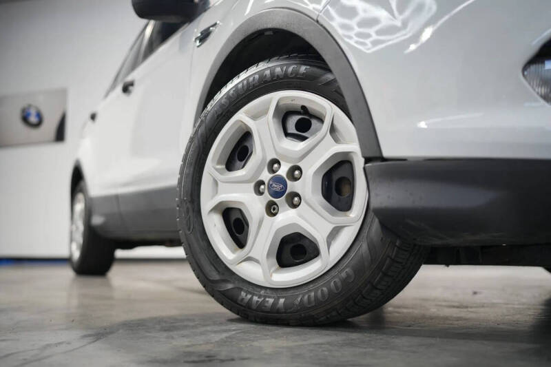 2015 Ford Escape S