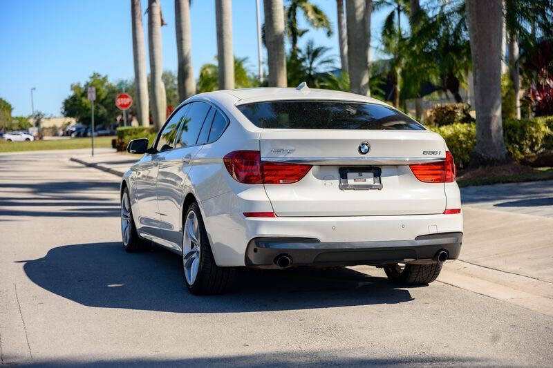 2013 BMW 5 Series 535i Gran Turismo