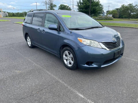 2013 Toyota Sienna