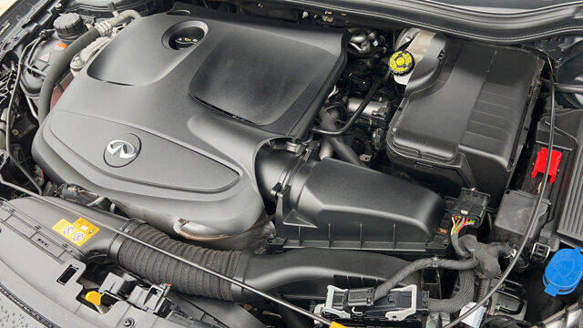 2018 Infiniti QX30 Premium