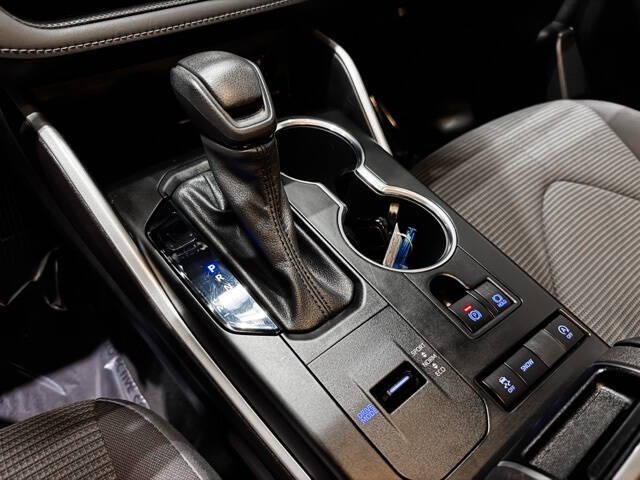 2021 Toyota Highlander L