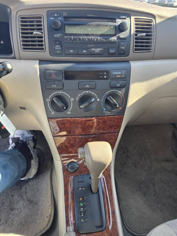 2006 Toyota Corolla LE