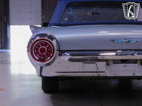 1963 Ford Thunderbird
