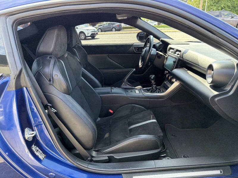 2023 Toyota GR86 Premium