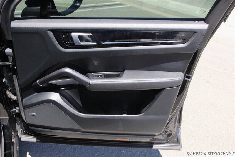 2019 Porsche Cayenne S