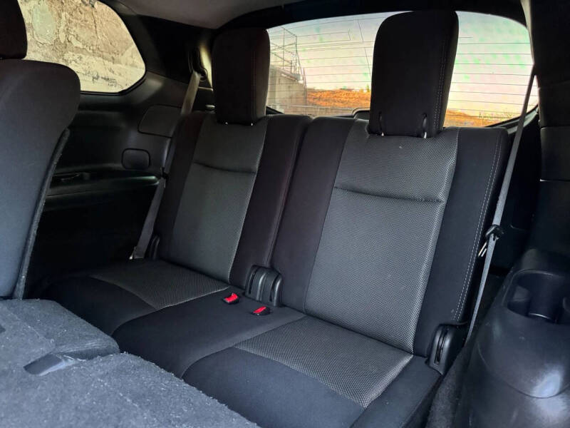 2020 Nissan Pathfinder S