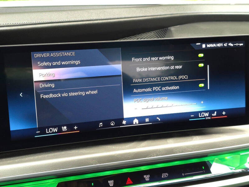 2023 BMW 7 Series 740i