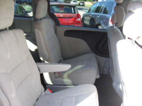 2011 Dodge Grand Caravan Crew