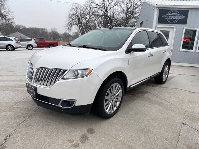 2015 Lincoln MKX for sale at Auto Connection in Waterloo, IA