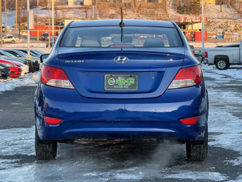 2012 Hyundai Accent GLS