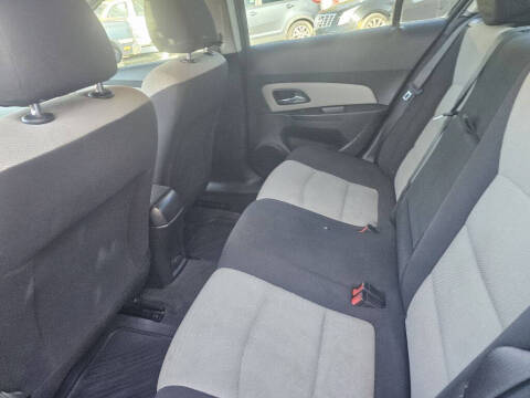 2014 Chevrolet Cruze LS Auto