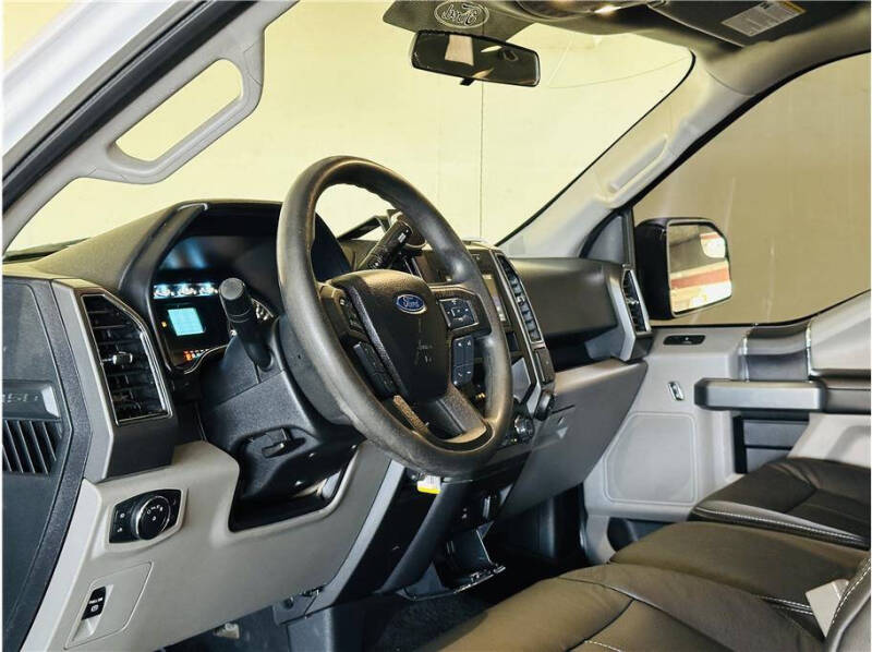 2018 Ford F-150 XLT photo 24