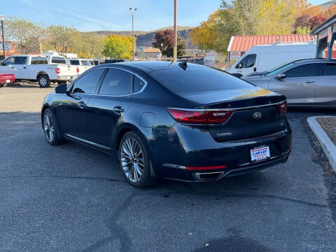 2017 Kia Cadenza Premium