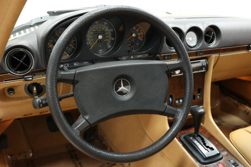1984 Mercedes-Benz 380-Class 380 SL