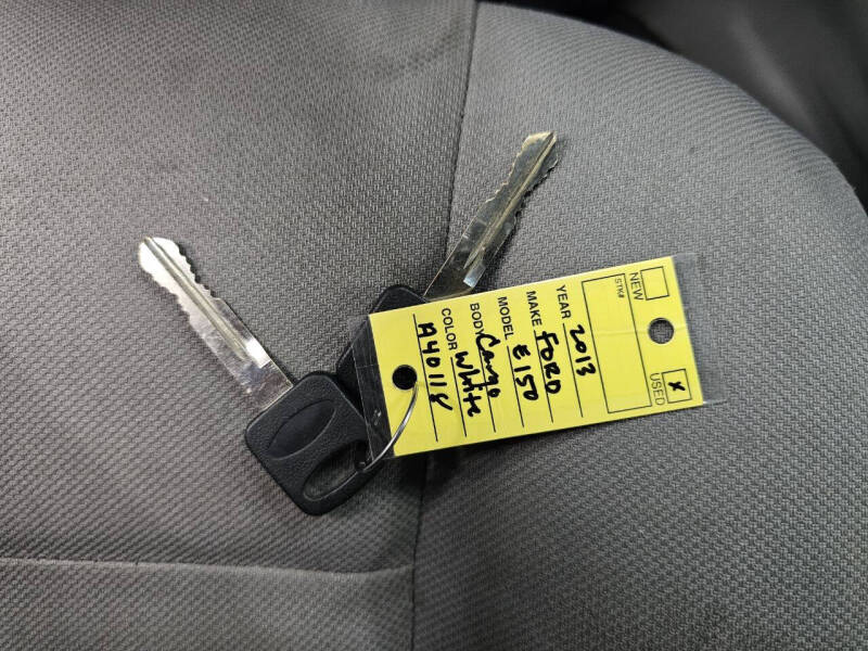 2013 Ford E-Series E-150