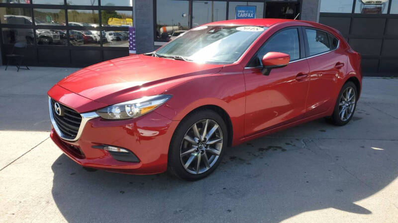 2018 Mazda MAZDA3 Touring