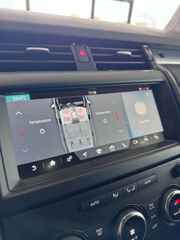 2020 Land Rover Discovery Landmark Edition