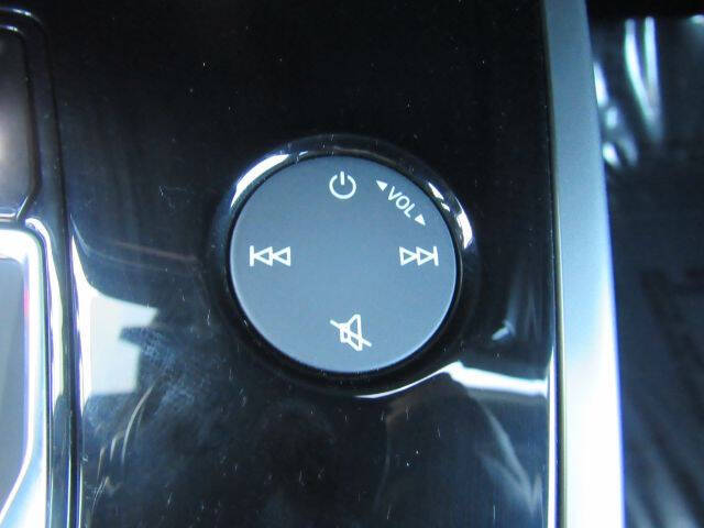 2022 Audi Q4 e-tron quattro Premium Plus 50