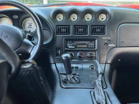 1998 Dodge Viper RT/10