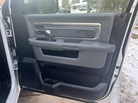 2016 RAM 1500 Big Horn