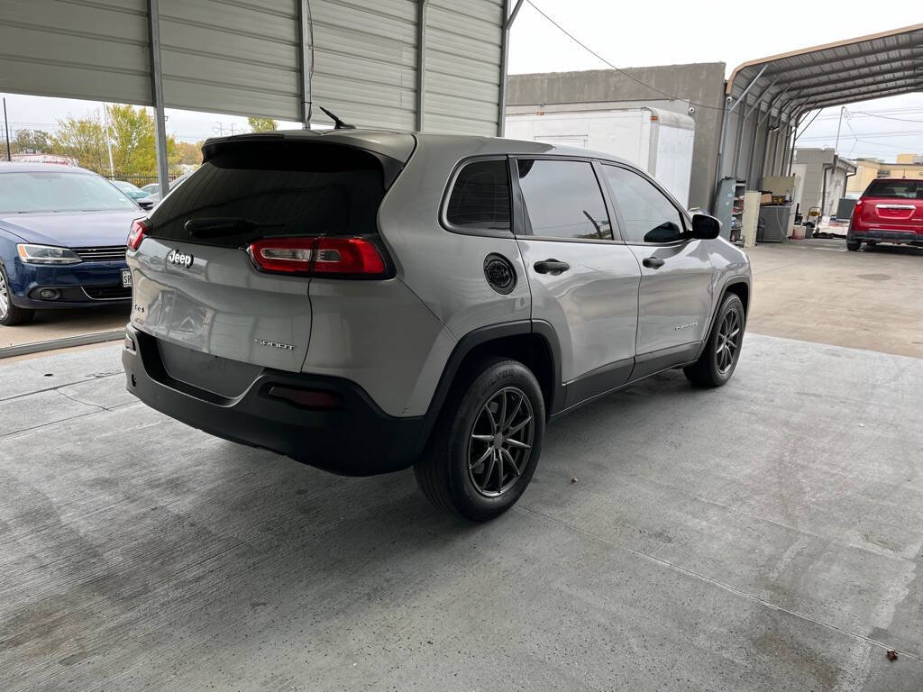 2014 Jeep Cherokee for sale at Auto Haus Imports in Grand Prairie, TX