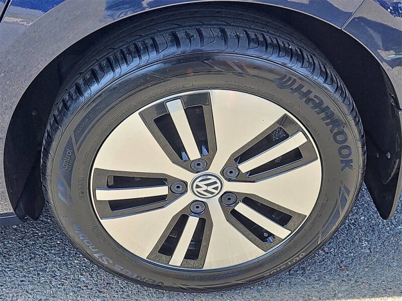 2016 Volkswagen e-Golf SE