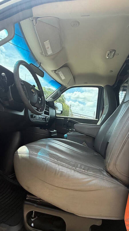 2018 Chevrolet Express 2500
