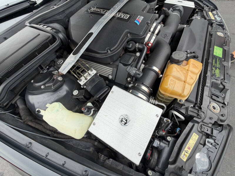 2003 BMW M5