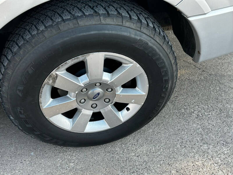 2010 Ford Expedition XLT