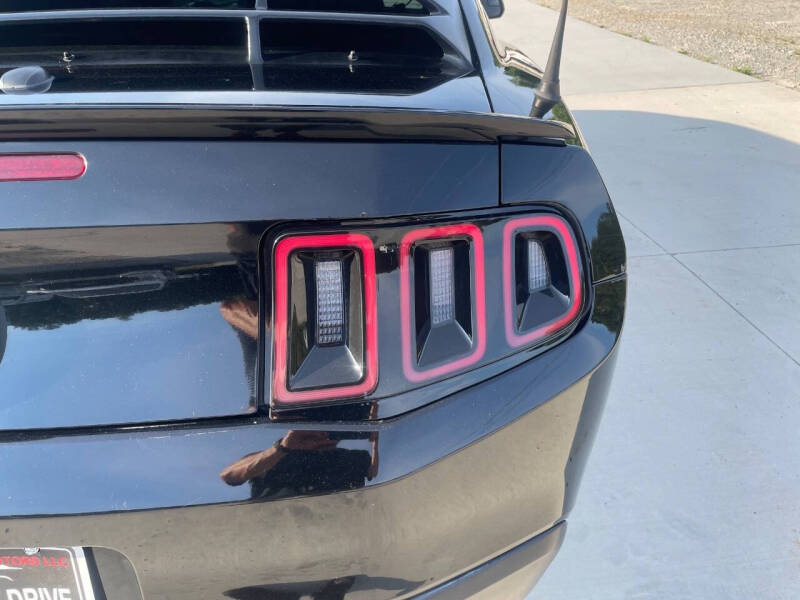 2012 Ford Mustang V6 Premium