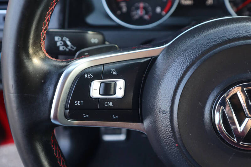 2016 Volkswagen Golf GTI