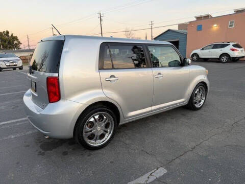 2008 Scion xB