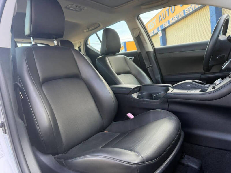2013 Lexus CT 200h