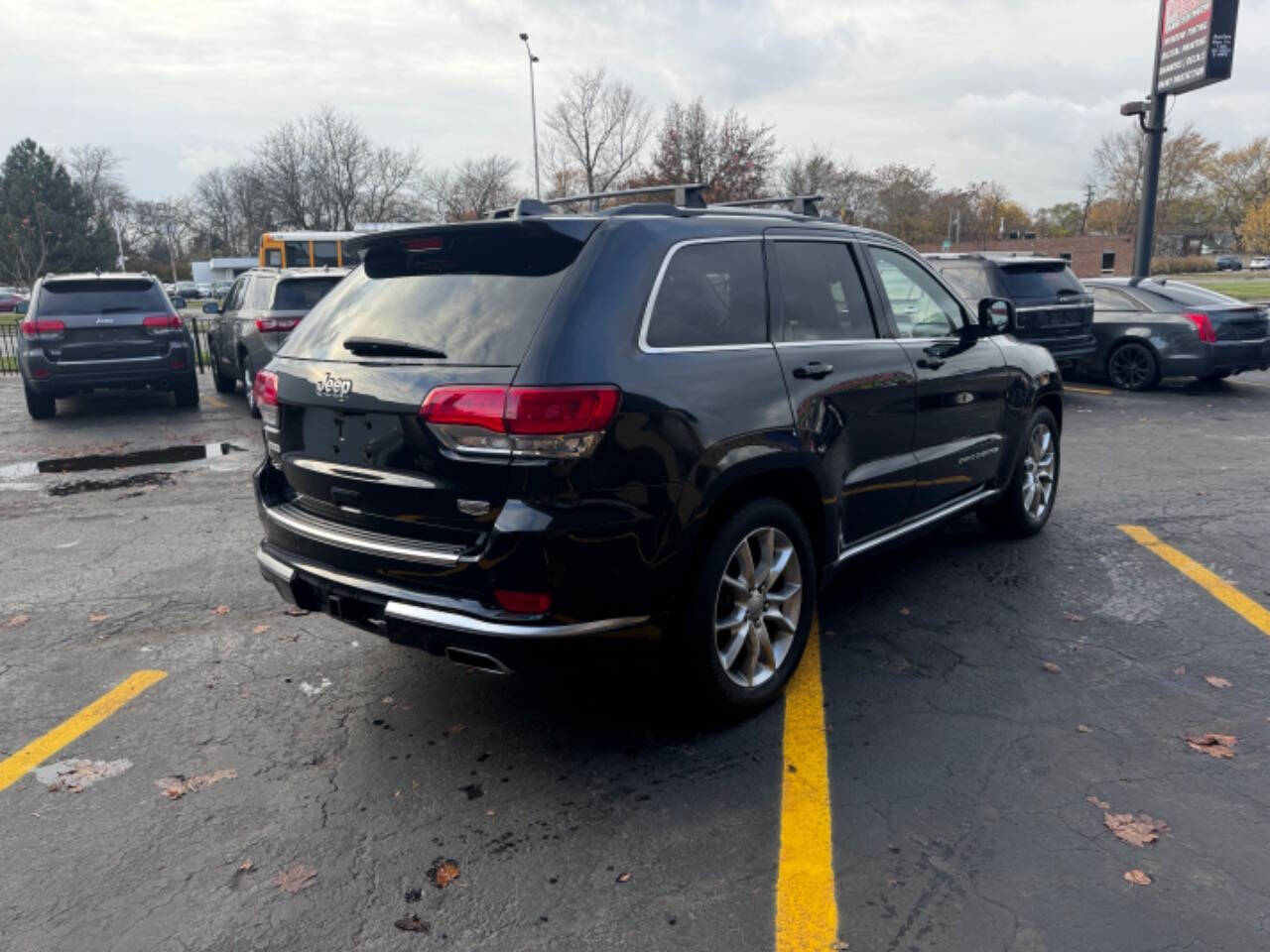 2015 Jeep Grand Cherokee for sale at Dynasty Auto Sales in Eastpointe, MI