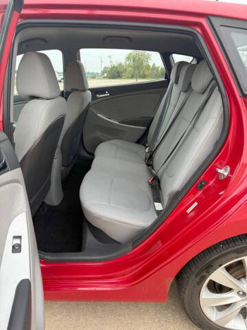 2014 Hyundai Accent SE