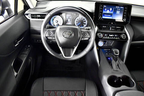 2021 Toyota Venza LE