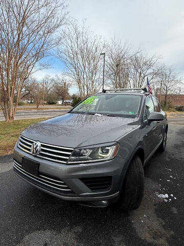 2016 Volkswagen Touareg VR6 Lux