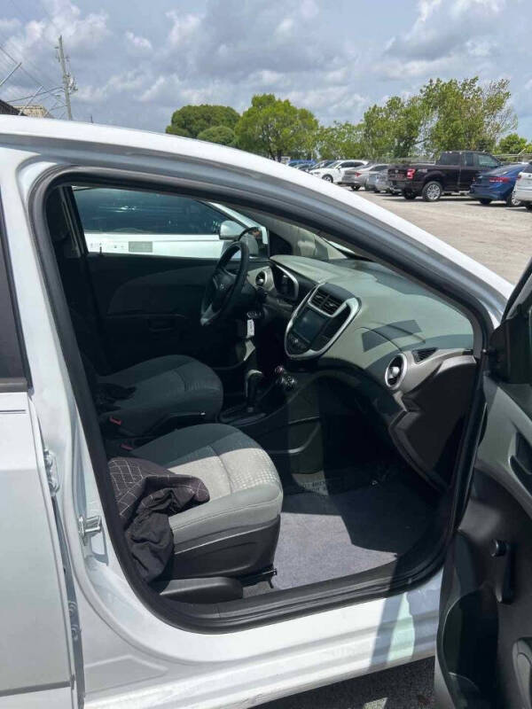 2017 Chevrolet Sonic LT Auto Fleet