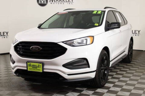 2022 Ford Edge SE