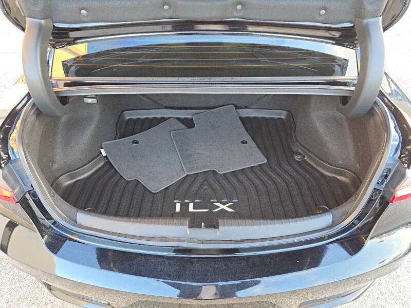 2022 Acura ILX w/Tech w/A-SPEC