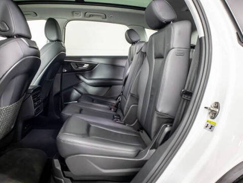 2023 Audi Q7 quattro Premium Plus 55 TFSI