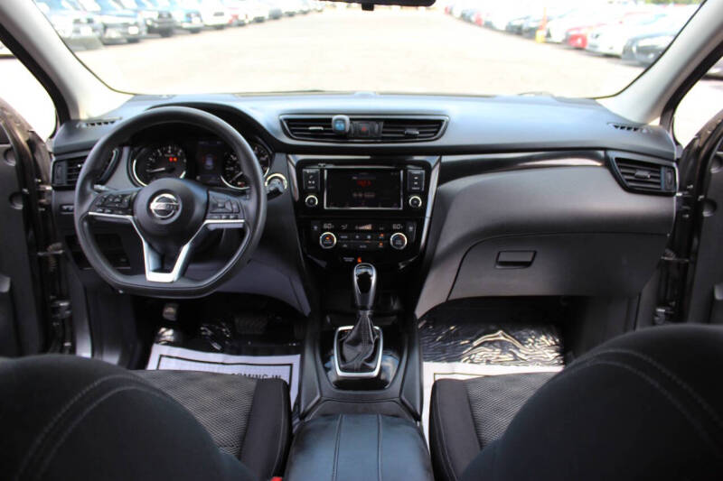 2019 Nissan Rogue Sport SV