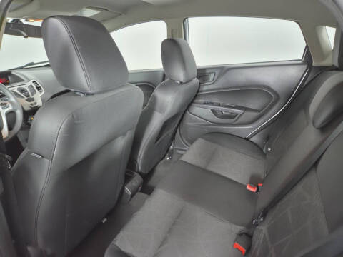 2012 Ford Fiesta SE